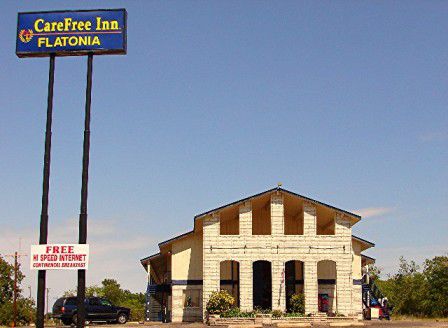 Carefree Inn Flatonia Exterior photo